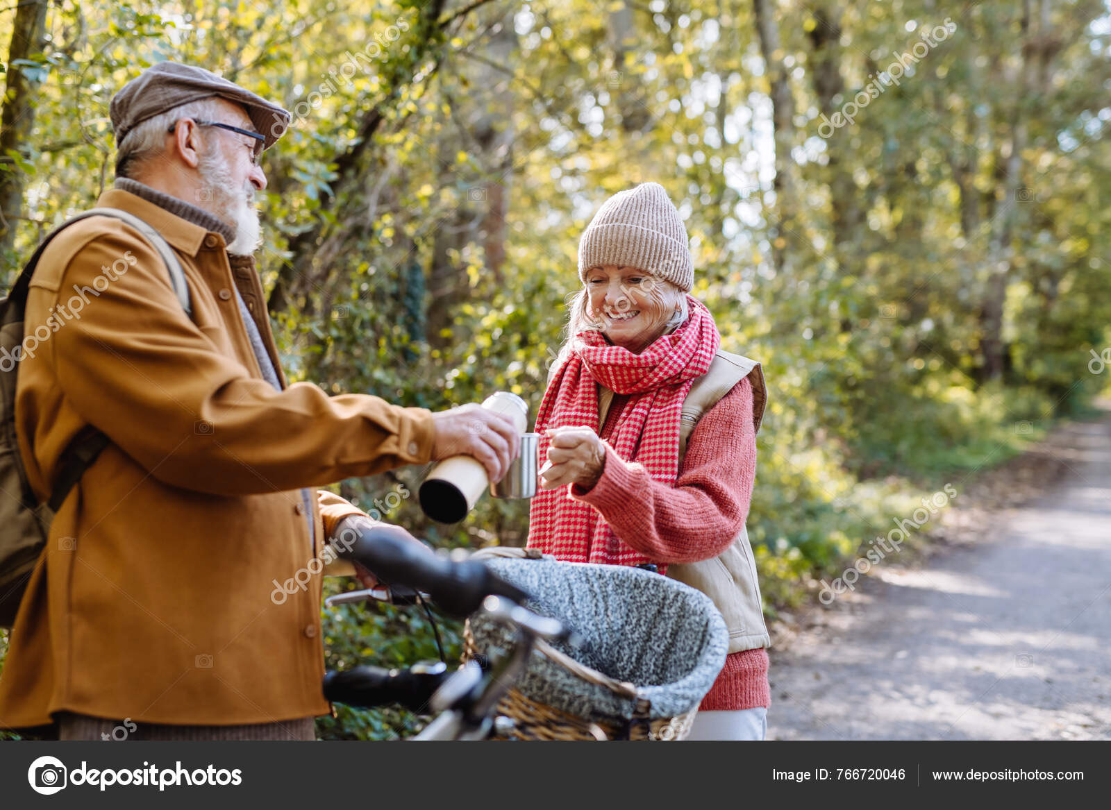 Medicare Advantage Plans vs. Original Medicare: Which One Is Right for You?